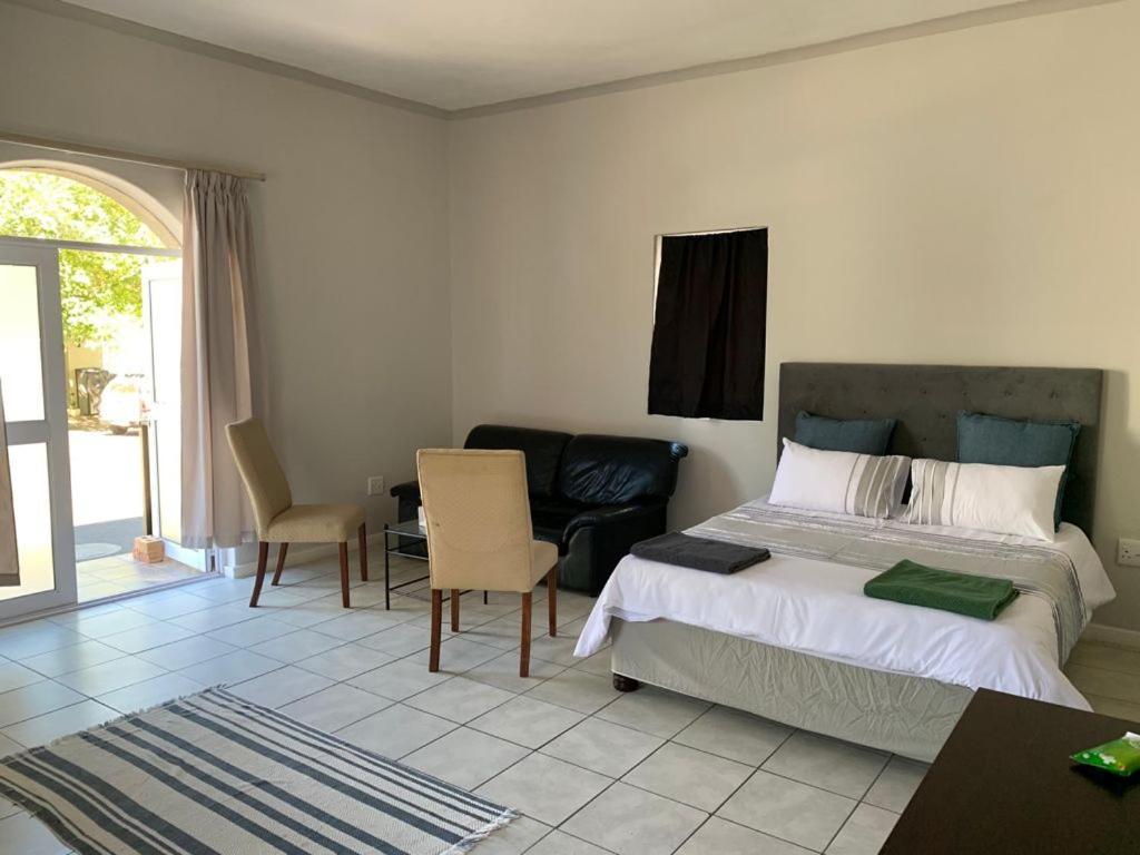 Le Grec Wine Tram Apartment Franschhoek Exterior photo